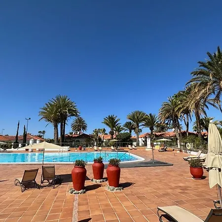 Bungalow Sun Club Casa Eduardo Semesterbostad